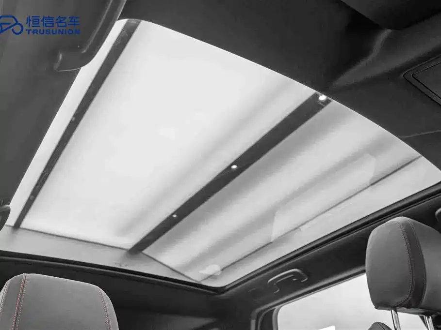 LAND ROVER DISCOVER SPORTS