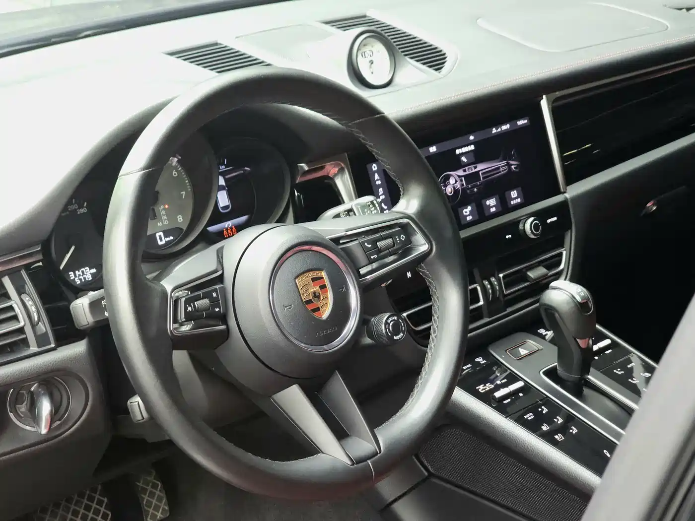 Porsche Macan 2022 Macan S 2.9T фото 12