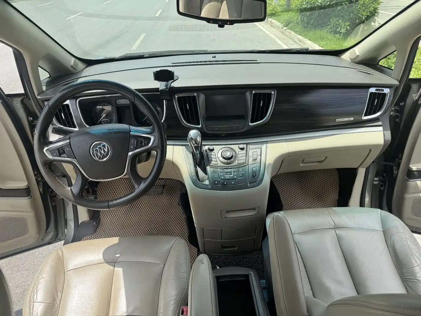 Buick GL8 2011 3.0L GT Luxury Business Elegance Edition фото 27