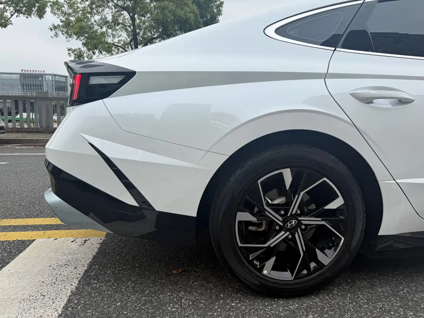 Hyundai Sonata 2024 1.5T Pro фото 12