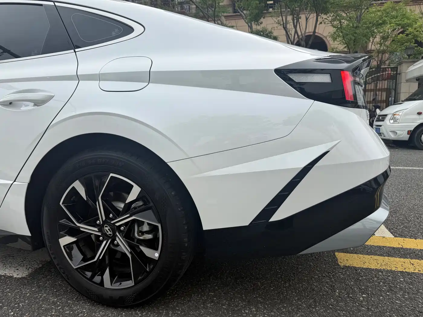 Hyundai Sonata 2024 1.5T Pro фото 14