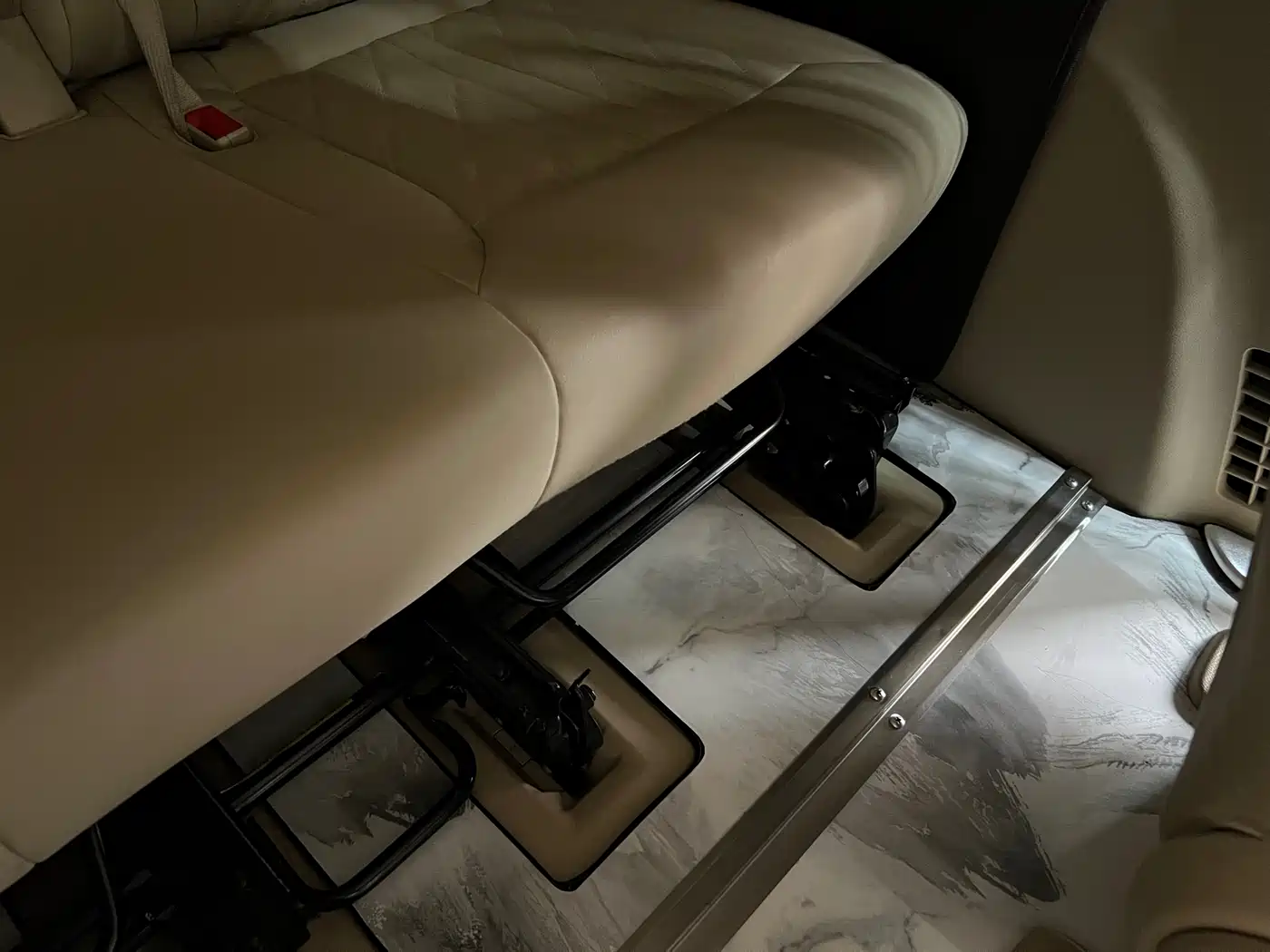 Buick GL8 2023 Land Business Class 652T Luxury фото 16