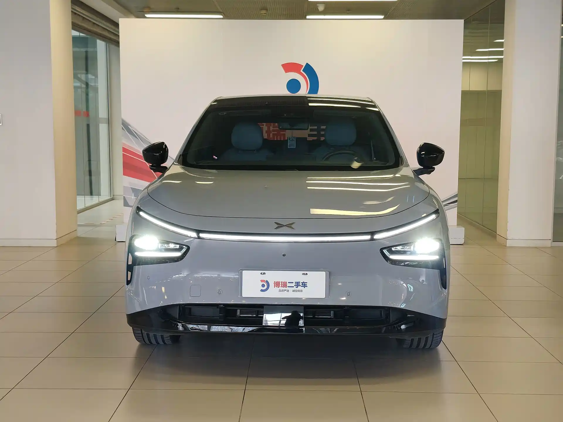 Фото 2 - XPeng G7