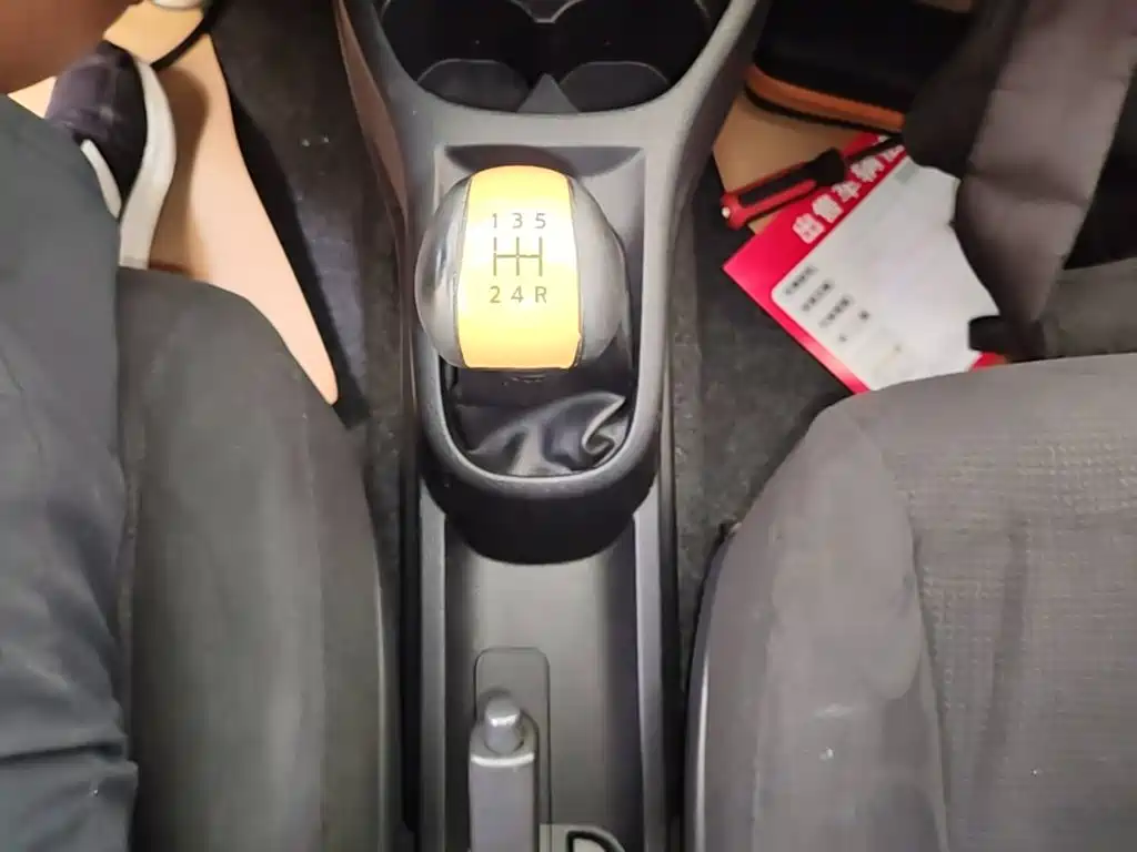 Nissan Livina 2015 2015 1.6XE Manual Comfort Edition