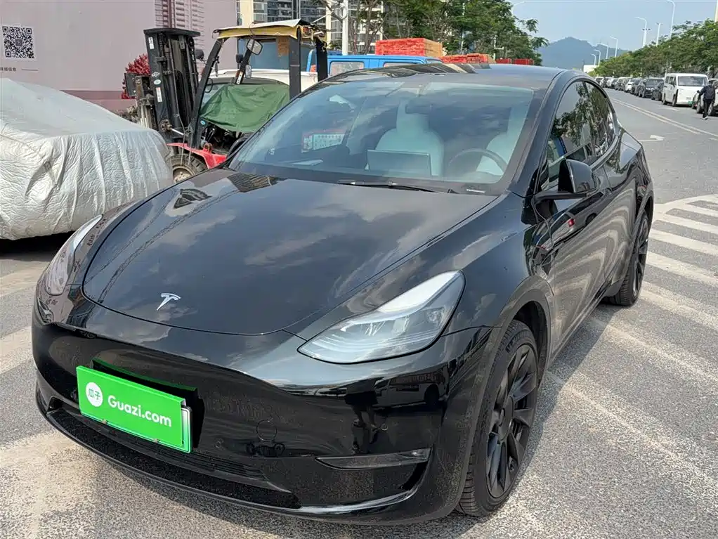 Tesla Model Y 2022 Facelift Long Range All-Wheel Drive Version