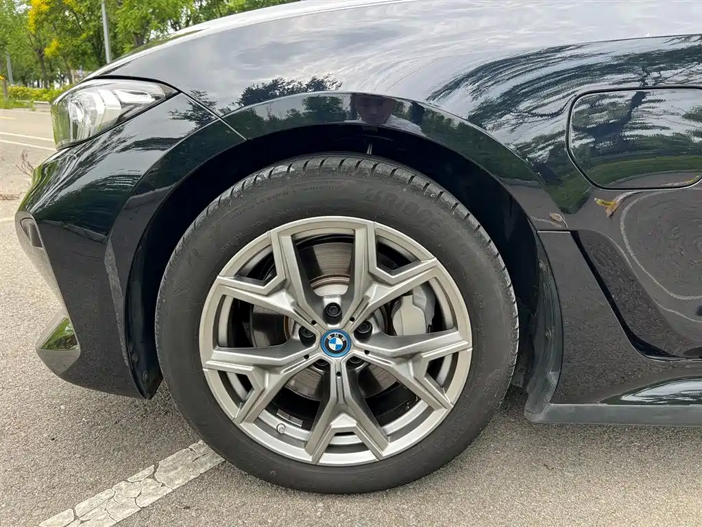 Фото 6 - BMW i3