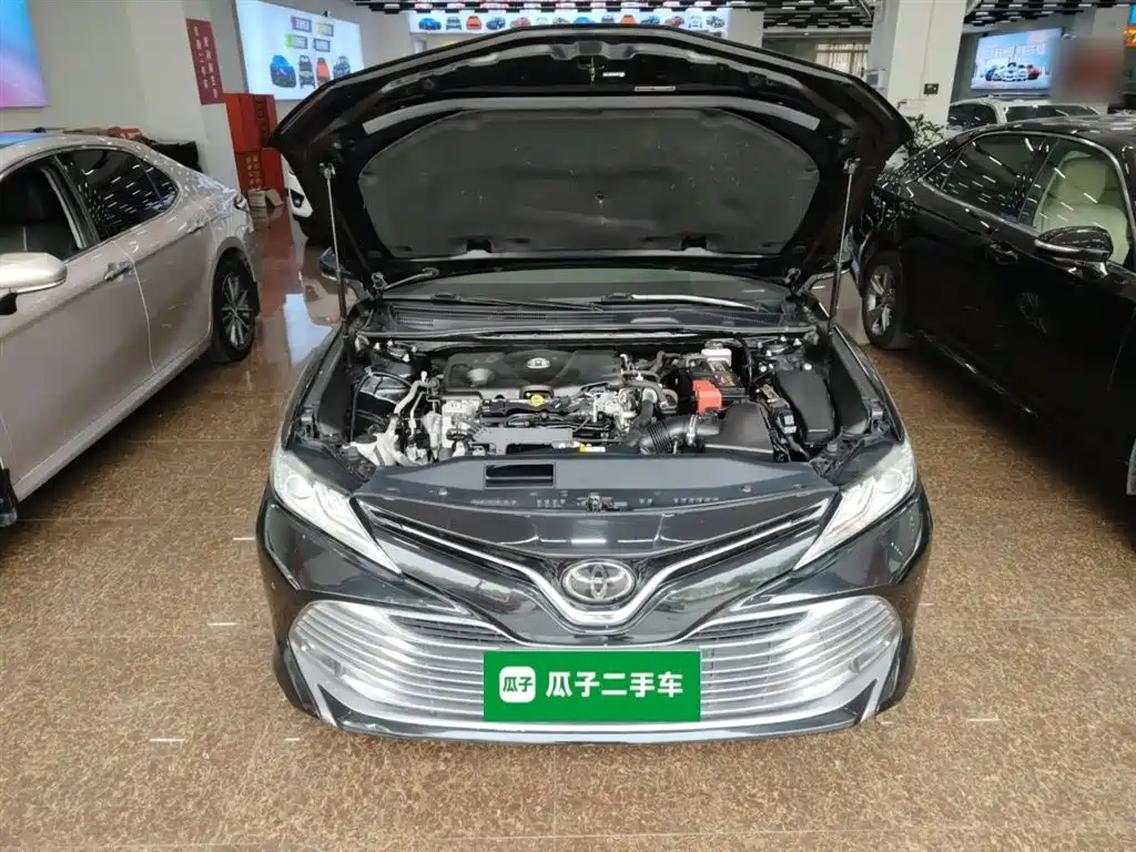 Toyota Camry 2019 2.5G Luxury Edition China VI фото 16