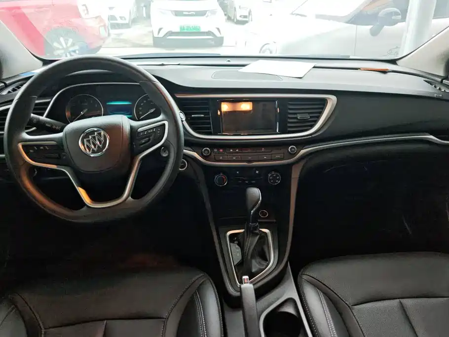 Фото 12 - Buick Excelle