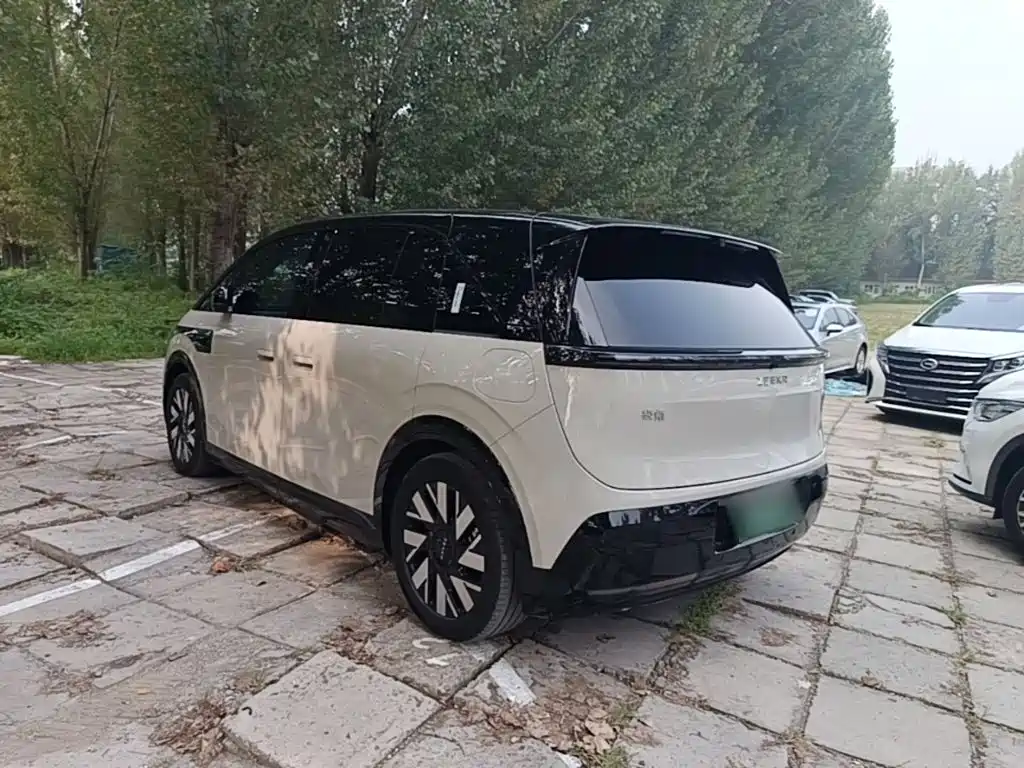 ZEEKR MIX 2025 2025 Long Range Intelligent Driving Edition