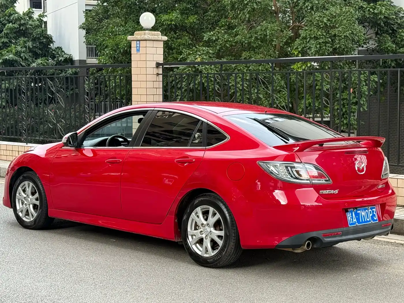 Mazda Ruiyi 2012 2012 Coupe 2.0L Auto Luxury