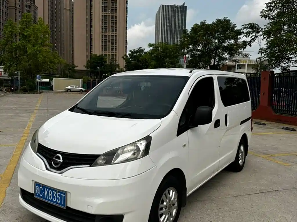 Nissan NV200 2013 2013 1.6L Luxury (China IV)
