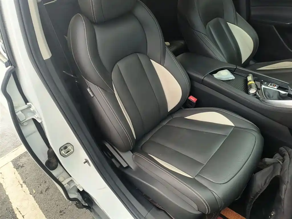 Dongfeng Aeolus Dongfeng Fengshen AX7 2018 2019 1.6T Automatic AI Pioneer (China V)