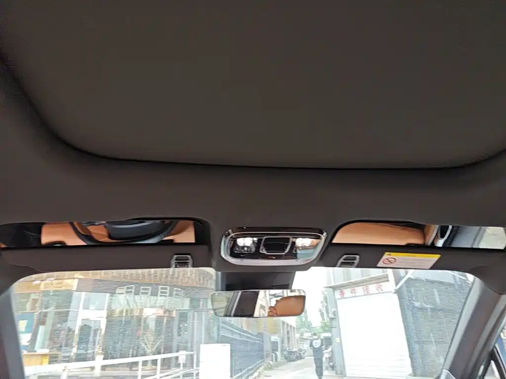 Geely Atlas L 2025 2025 4th Gen 1.5TD DCT Splendor