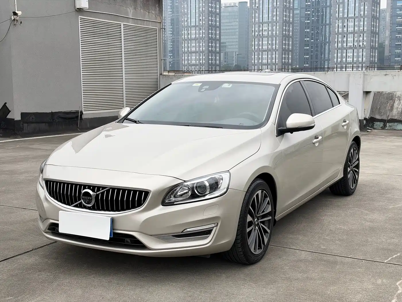 Volvo S60 2018 — пригон из Китая