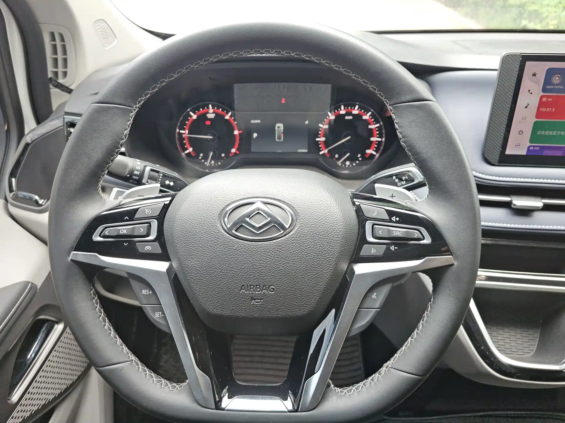 Фото 18 - Maxus Xintu V70