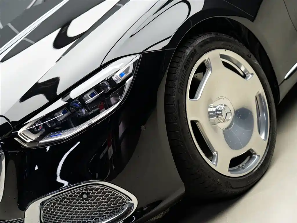 MERCEDES-BENZ MAYBACH S-CLASS
