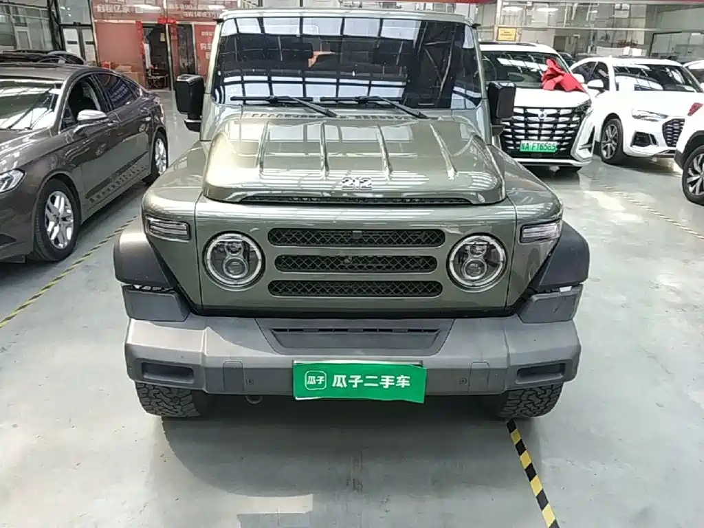 212 T01 2025 2024 2.0T Mechanic