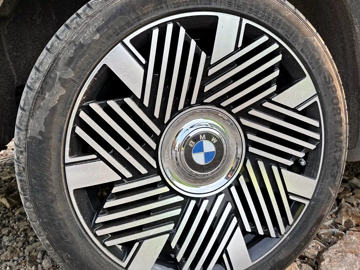 BMW X5 (Import) 2008 xDrive30i Leading Model фото 10