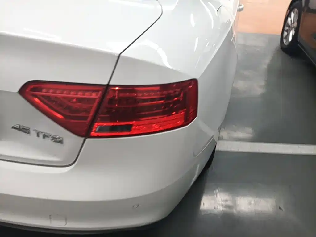 Фото 8 - Audi A5 (Import)