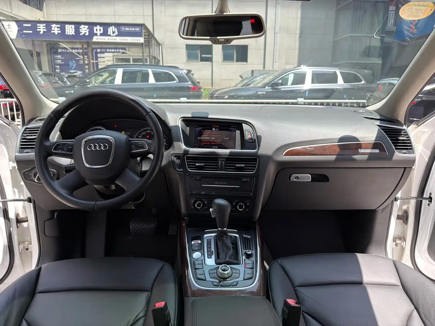 Audi Q5 2012 2.0TFSI Comfort фото 10