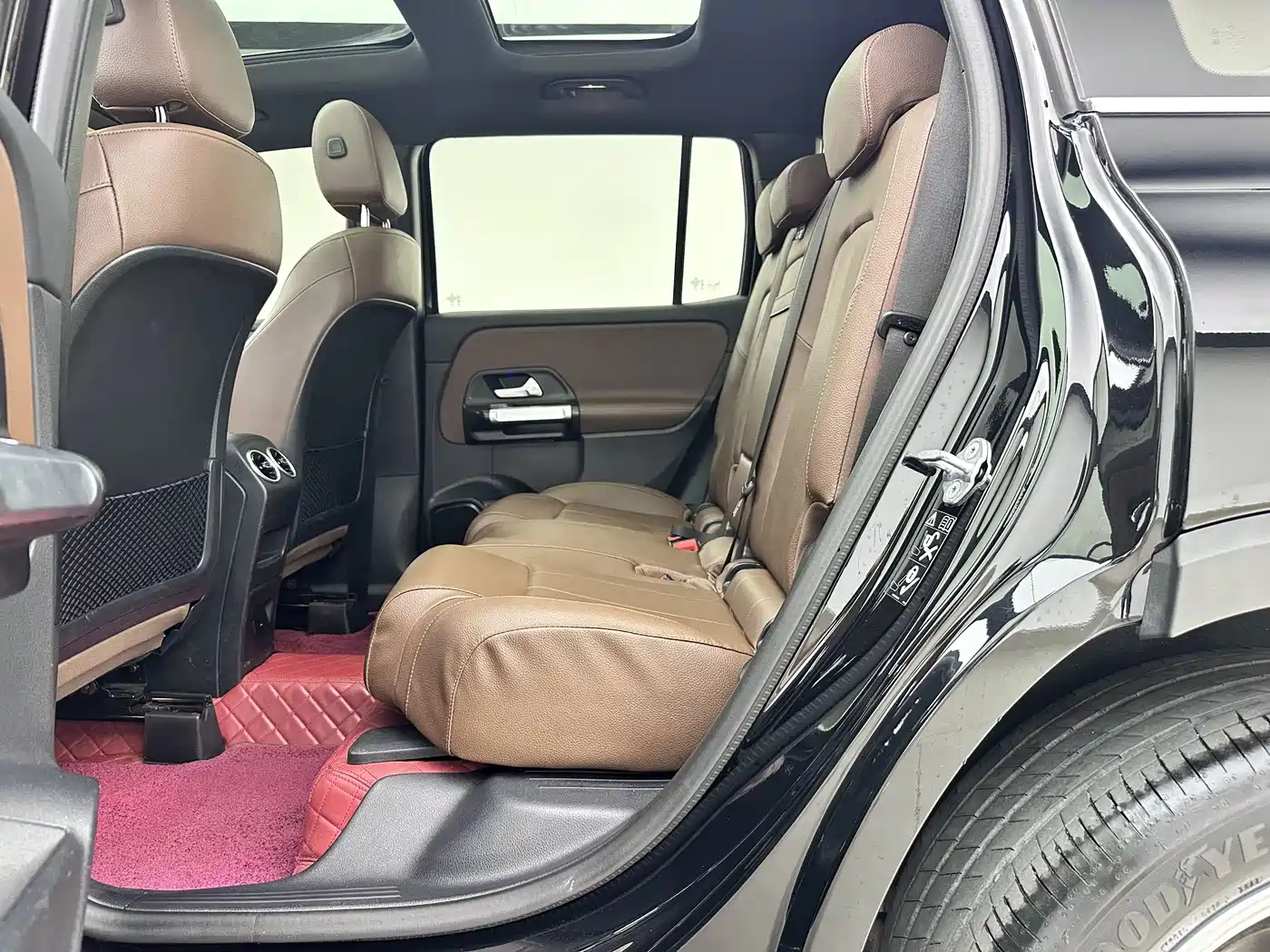 Mercedes-Benz GLB 2023 GLB 220 Dynamic фото 9