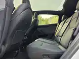 Photo 10 - Tesla Model Y