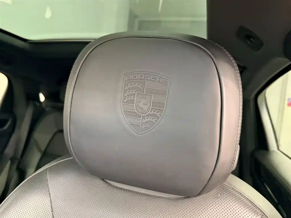 Porsche Cayenne 2019 Cayenne Coupé 3.0T фото 17