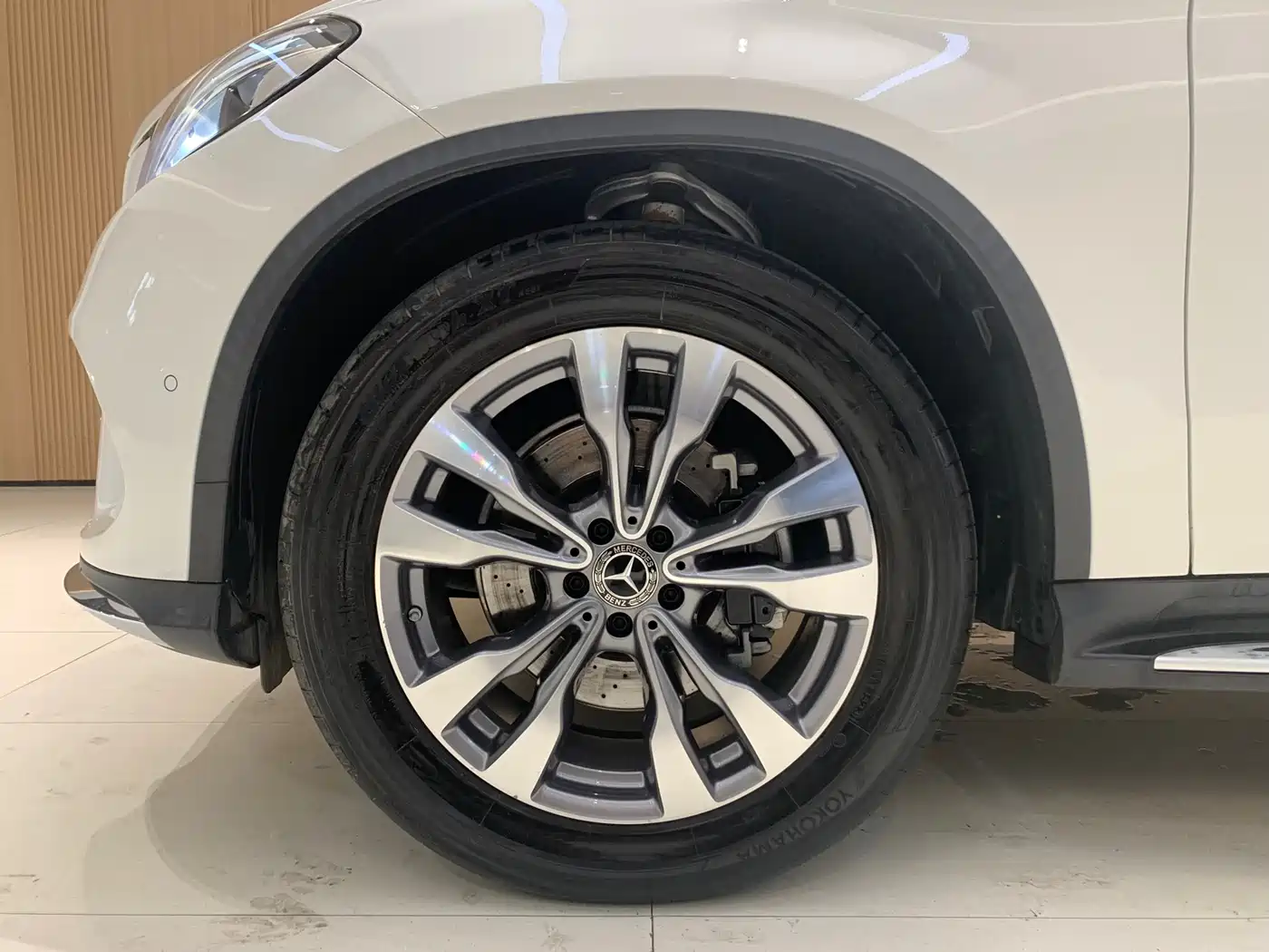 Mercedes-Benz GLE Coupe 2017 GLE 400 4MATIC Coupe SUV фото 18