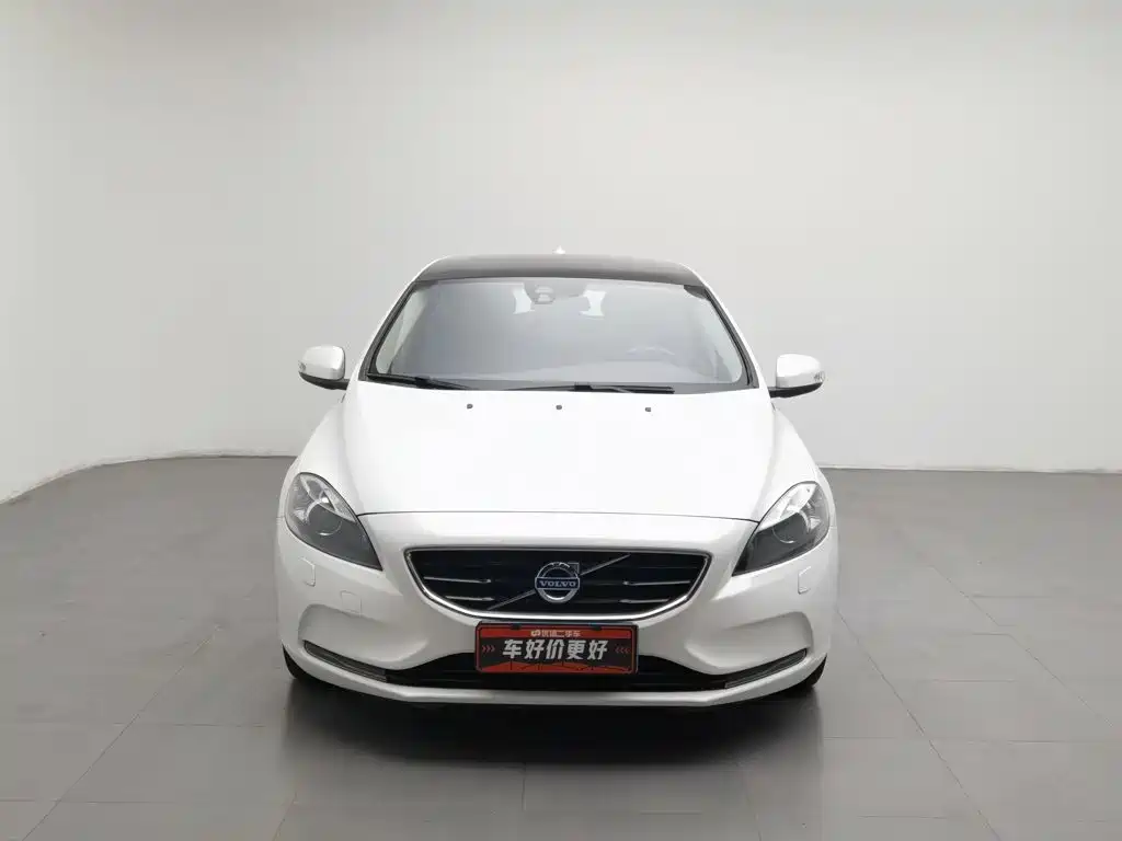 Volvo V40 2015 2015 1.6T Smart Comfort Edition