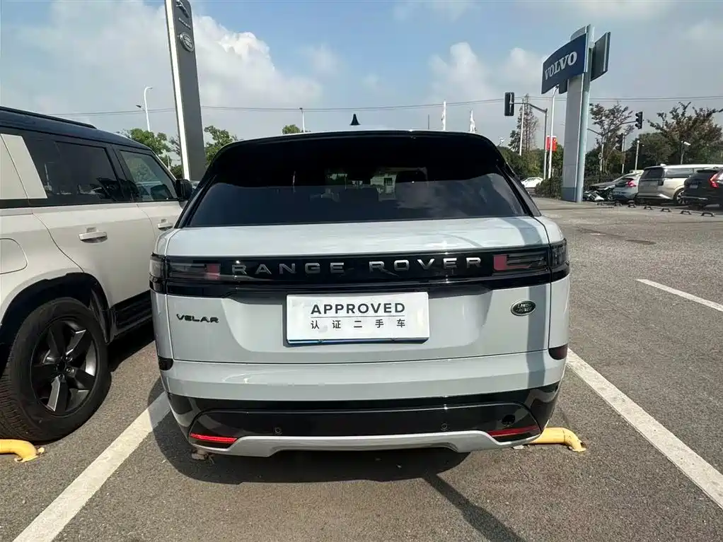 Фото 5 - Land Rover Range Rover Velar