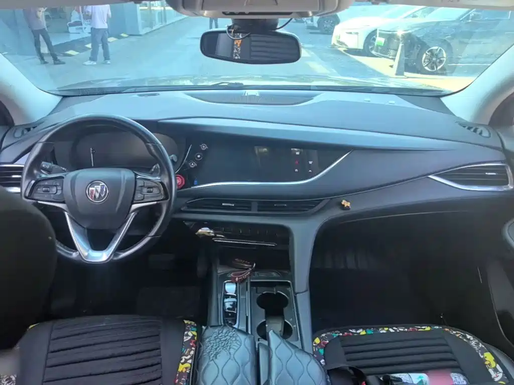 Photo 10 - Buick Enclave