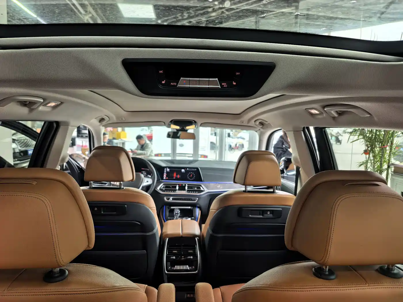 BMW X7 2019 xDrive40i Exclusive M Sport Package фото 12
