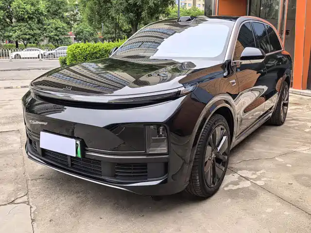 Li Auto Li L8 2024 Model Ultra