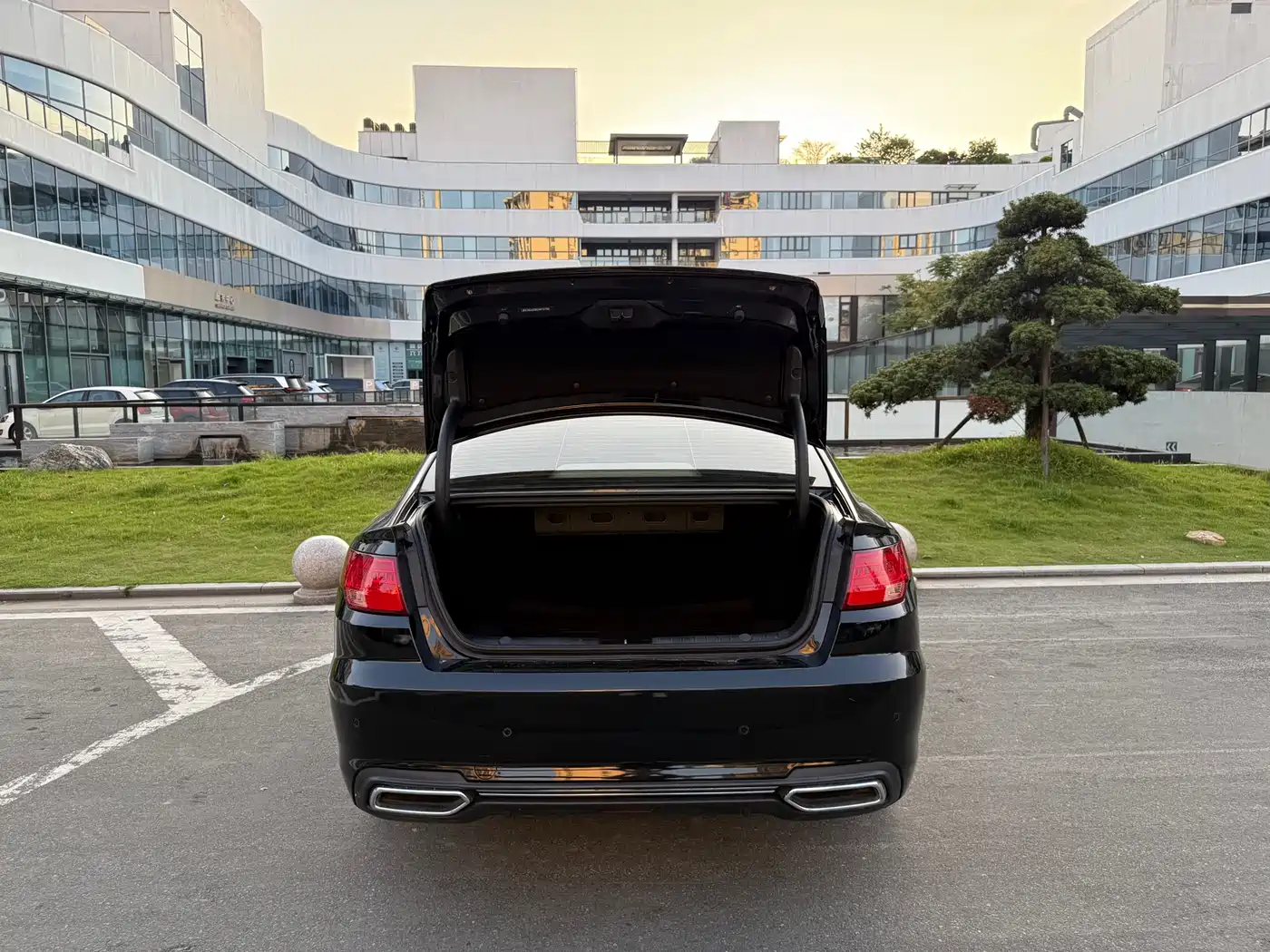Geely Emgrand GL 2019 2019 1.4T CVT Elite Zhixiang Edition