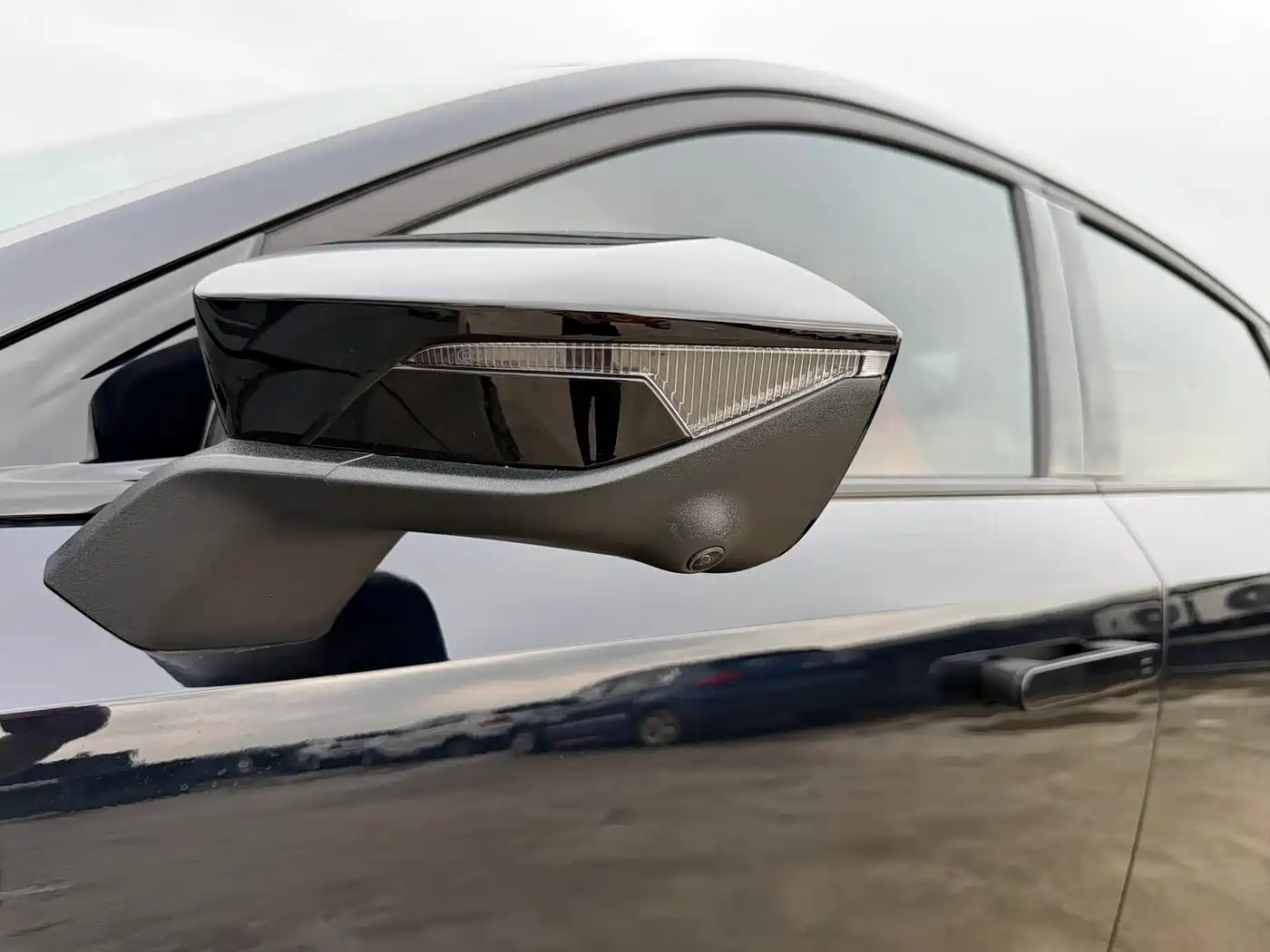 CHANGAN UNI-V