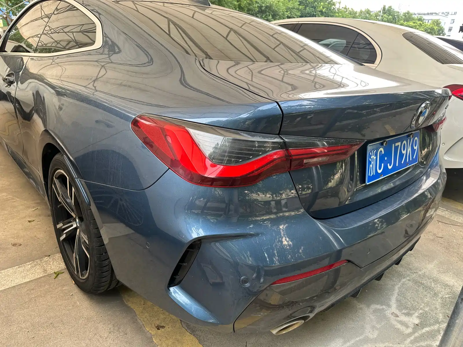 Photo 8 - BMW 4 Series