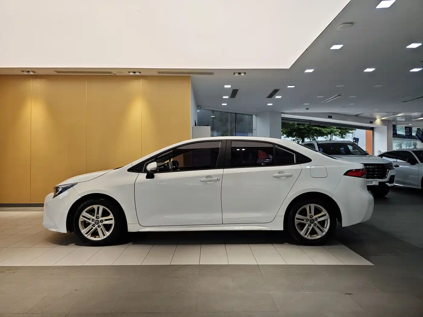 Toyota Levin 2022 TNGA 1.5L CVT Progressive Edition фото 7