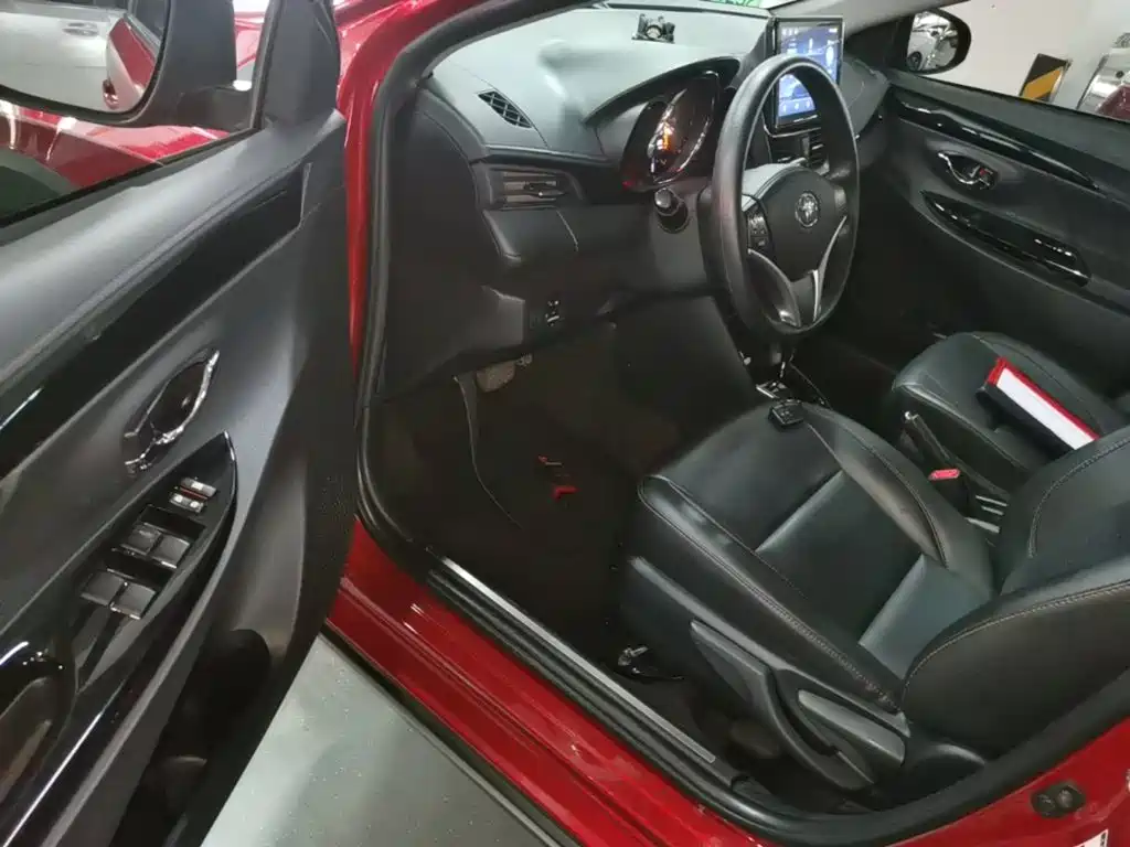 Toyota Yaris, миниатюра 16