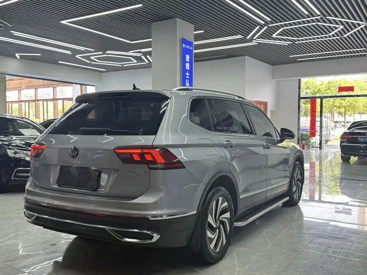 Volkswagen Tiguan L 2022 330TSI Automatic 2WD Smart Edition фото 11