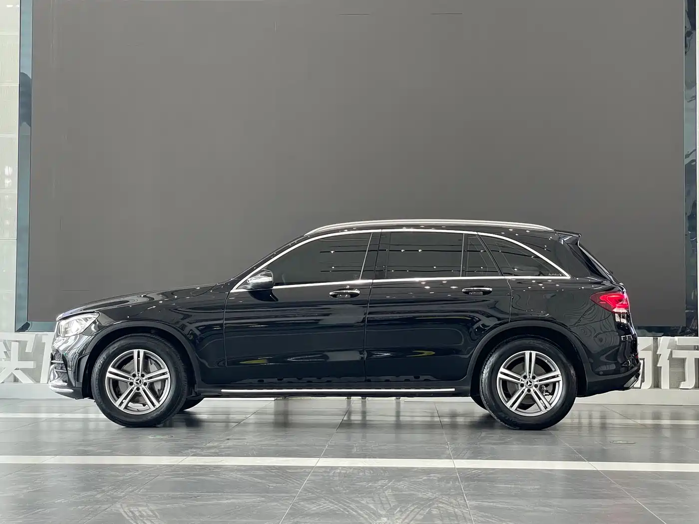 Mercedes-Benz GLC 2020 GLC 260 L 4MATIC Luxury фото 3