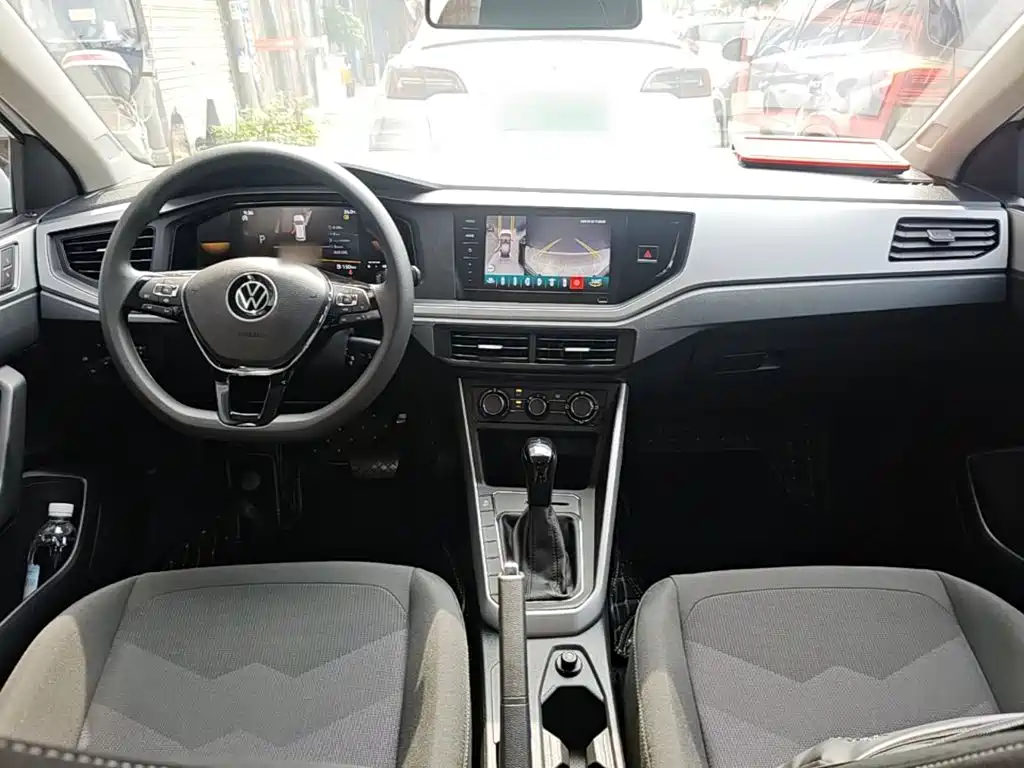 Volkswagen Polo 2024 2023 Facelift Plus 1.5L Auto Joyful Living Edition