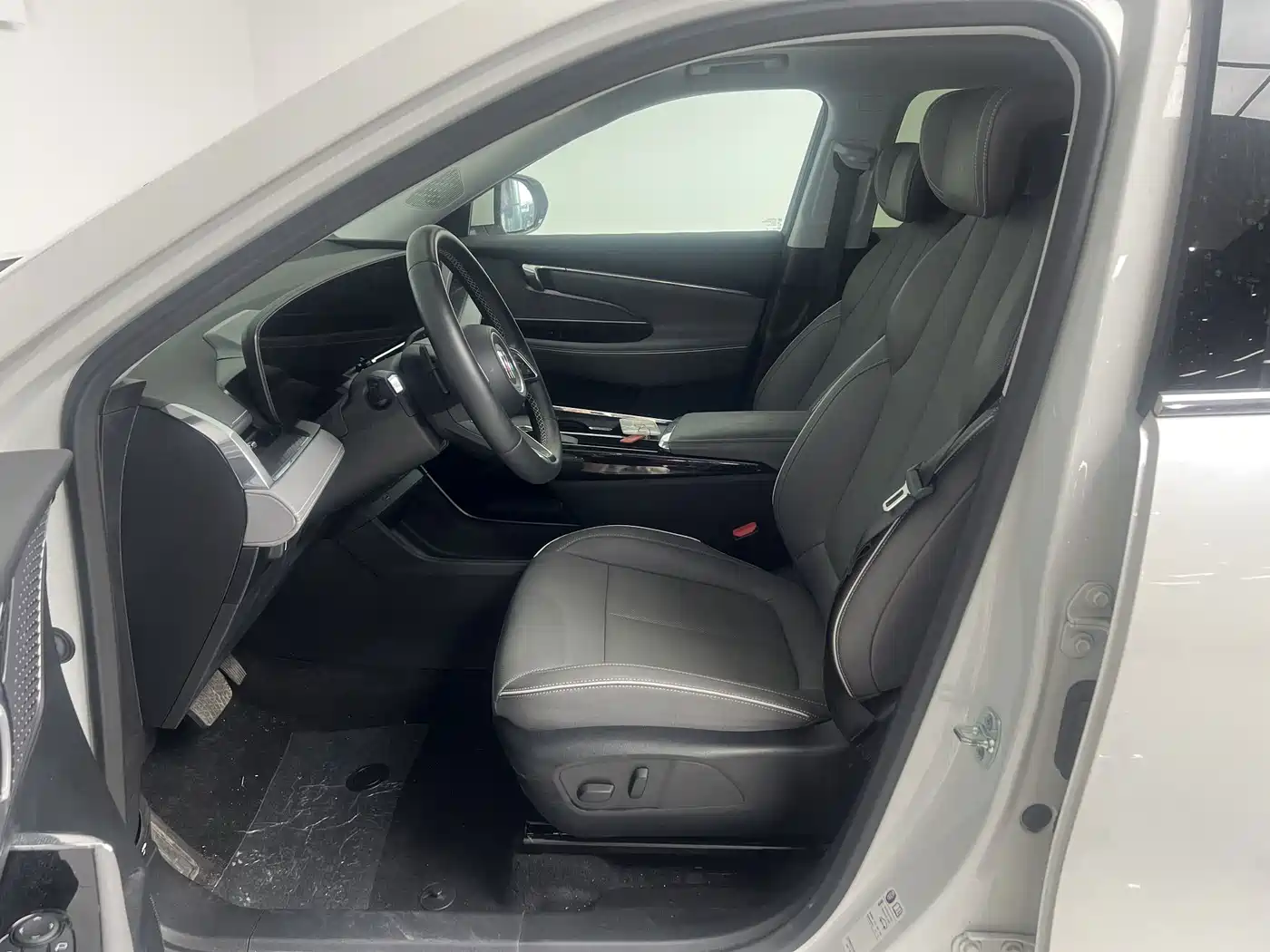 Buick E5 2025 2025 Model 620KM Premium Edition