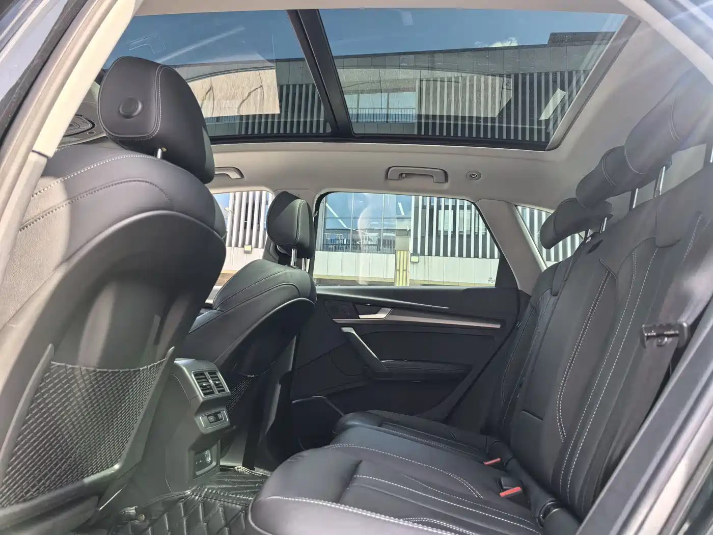 Audi Q5L 2022 40T Luxury Dynamic фото 9
