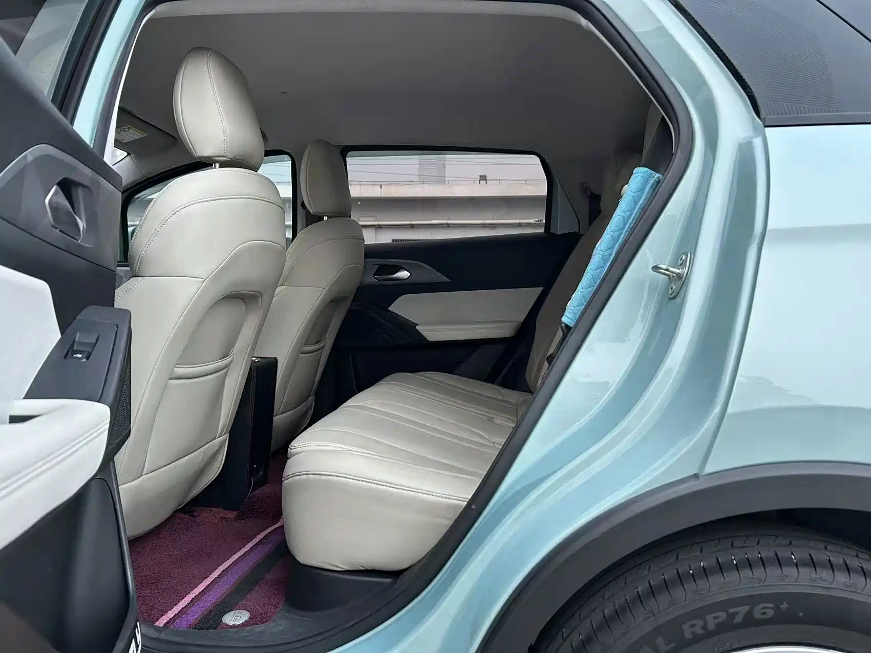 Фото 6 - Geely Geometry E Firefly