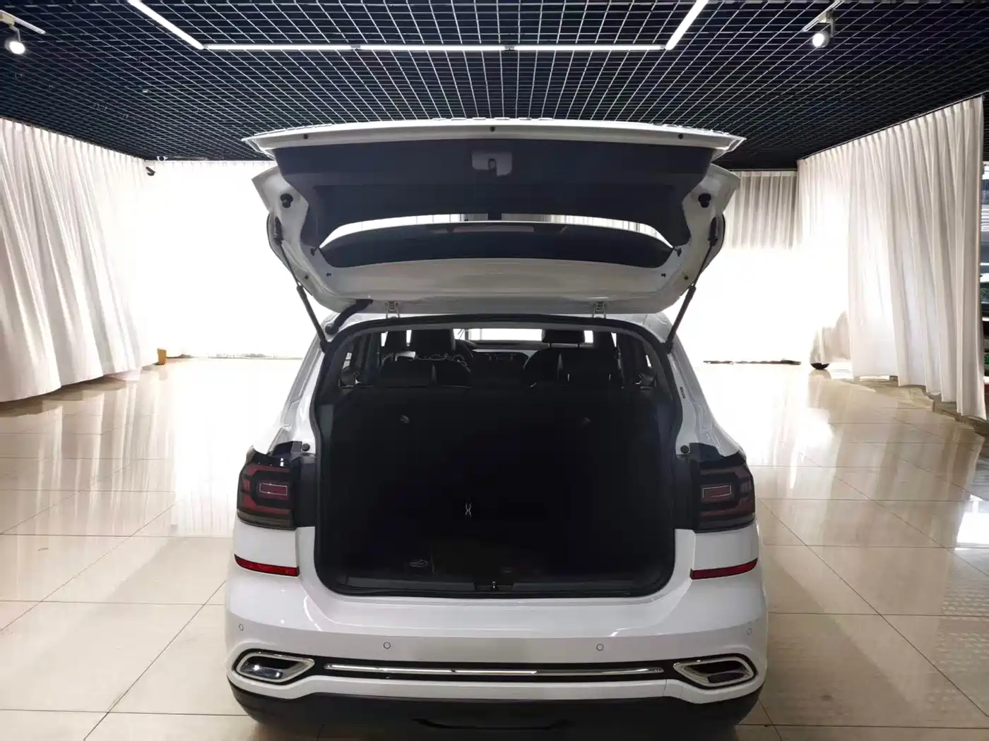 Volkswagen Tanying, миниатюра 17