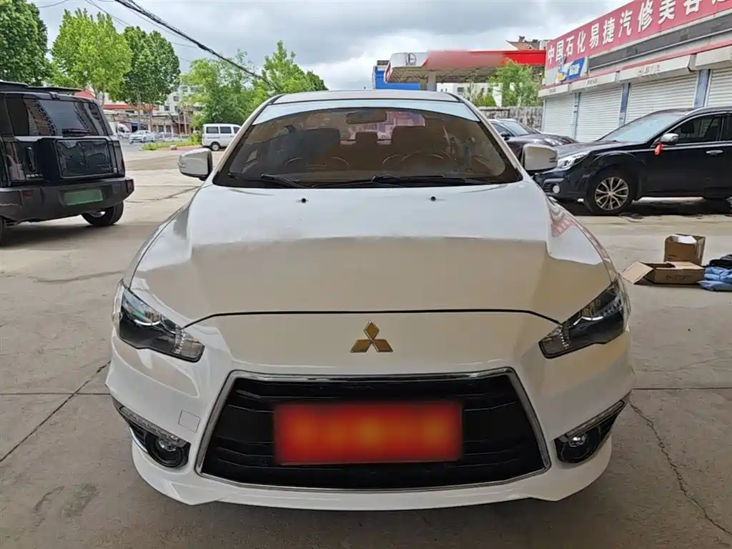 Mitsubishi Lancer EX 2015 1.8L Manual Premium (China IV) фото 3