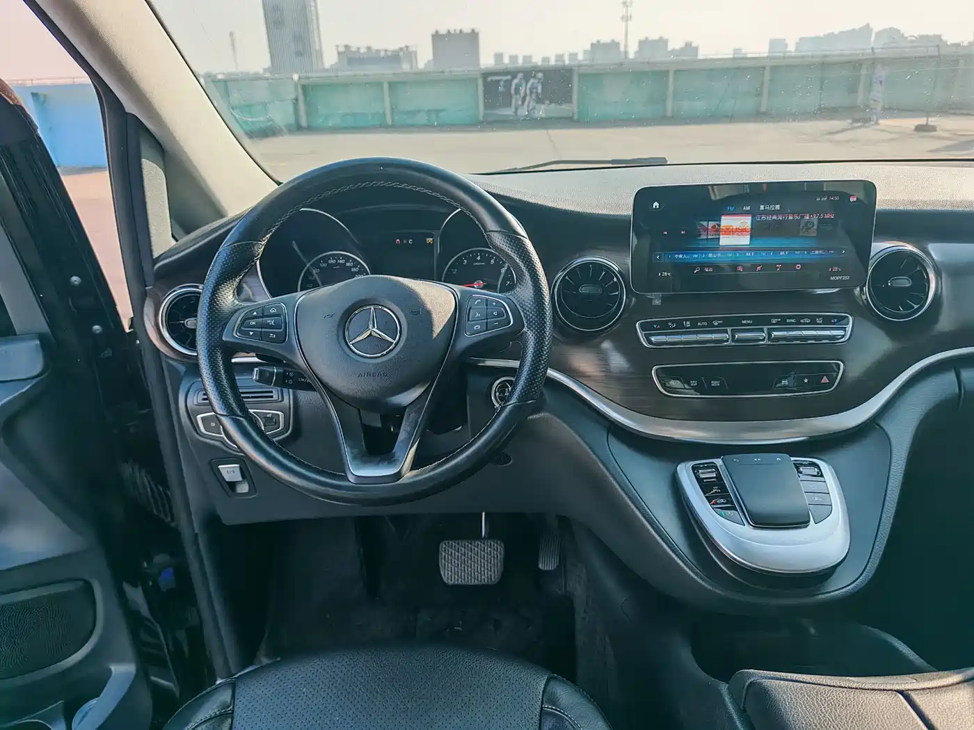 Mercedes-Benz V-Class 2021 V 260 Pilot Edition фото 11