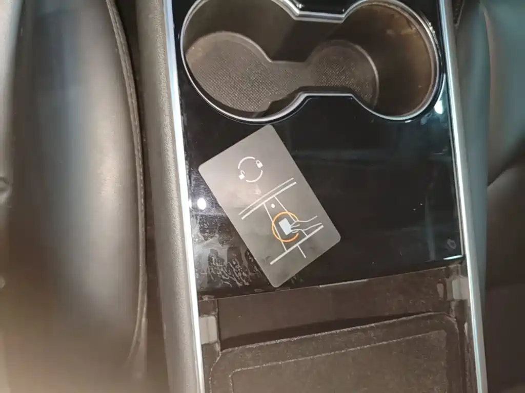 Tesla Model 3 2020 2020 Standard Range Rear-Wheel Drive Upgrade
