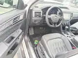 Photo 16 - Volkswagen Teramont