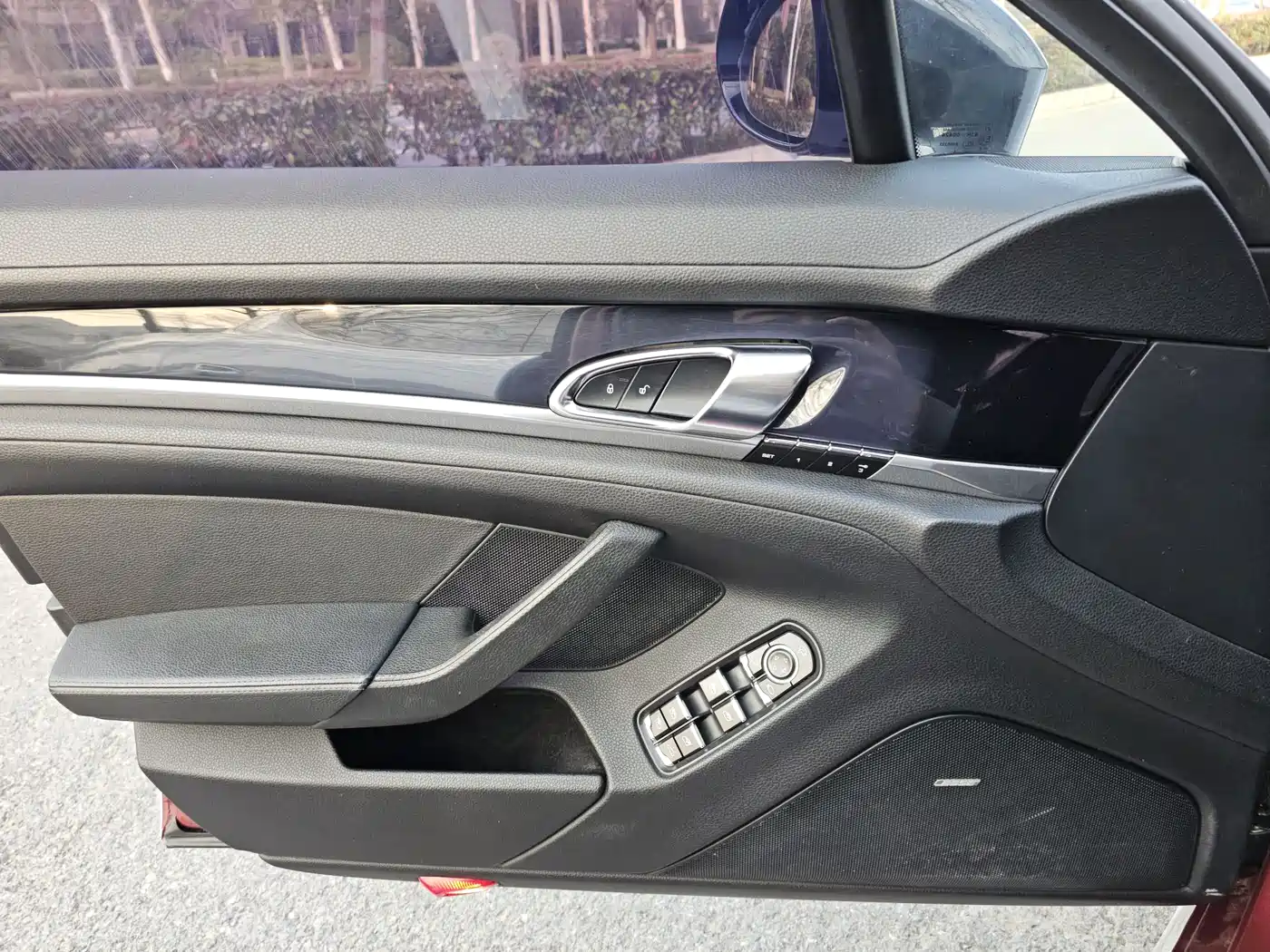 Porsche Panamera 2014 Panamera 3.0T фото 19